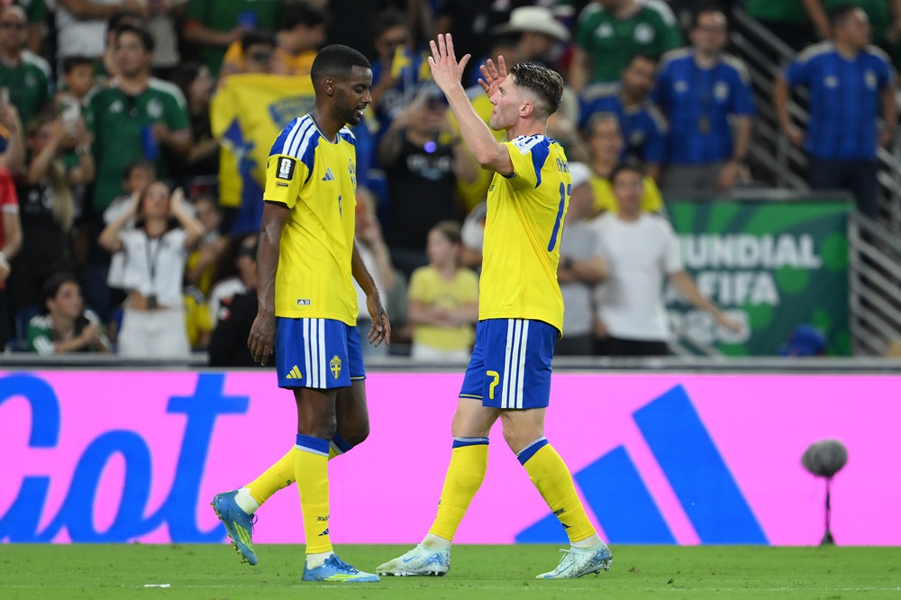 Viktor Gyokeres #17 of Sweden celebrates scoring his team's third goal during the FIFA World Cup 2026 Group F match between Sweden and Tunisia at Monterrey Stadium on June 14, 2026 in Monterrey, Mexico. (Photo by David Ramos/Getty Images)