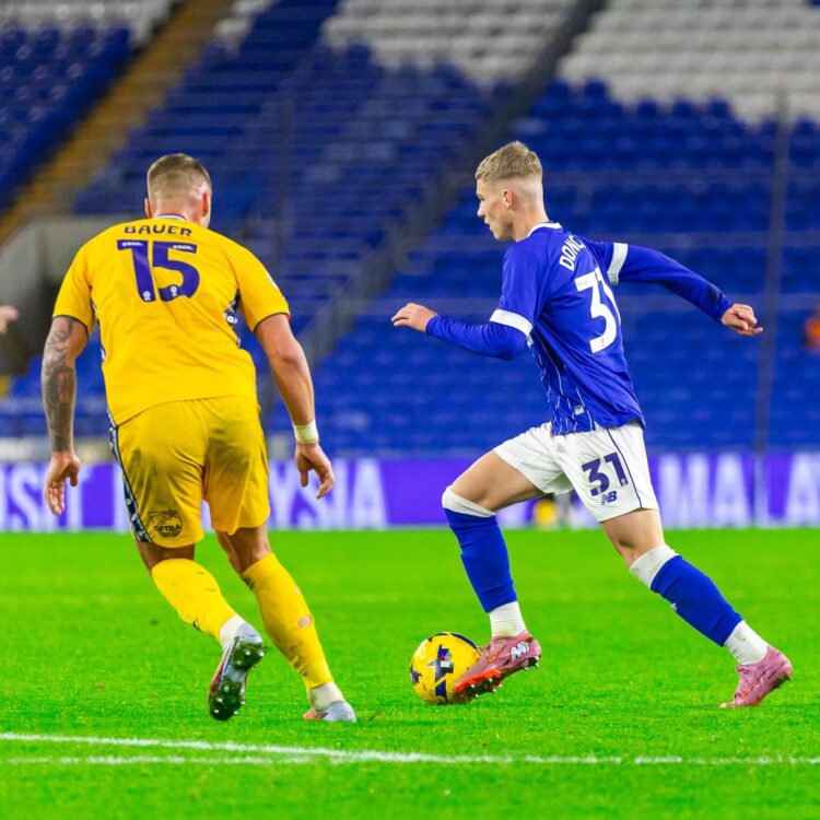 Axel Donczew playing for Cardiff City (Photo via GlenWilliams_Cardiff on Instagram)