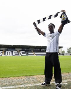 Ismeal Kabia with St. Mirren (Photo via St. Mirren Football Club on Instagram)