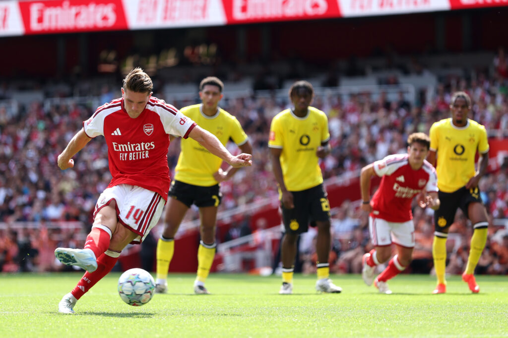 Gyokeres: I'm better than last season and Arsenal are ready for Man City 3 LONDON, ENGLAND - AUGUST 09: Viktor Gyokeres of Arsenal scores a penalty for his team’s second goal during the pre-season friendly match between Arsenal FC and Borussia Dortmund at Emirates Stadium on August 09, 2026 in London, England. (Photo by Justin Setterfield/Getty Images)
