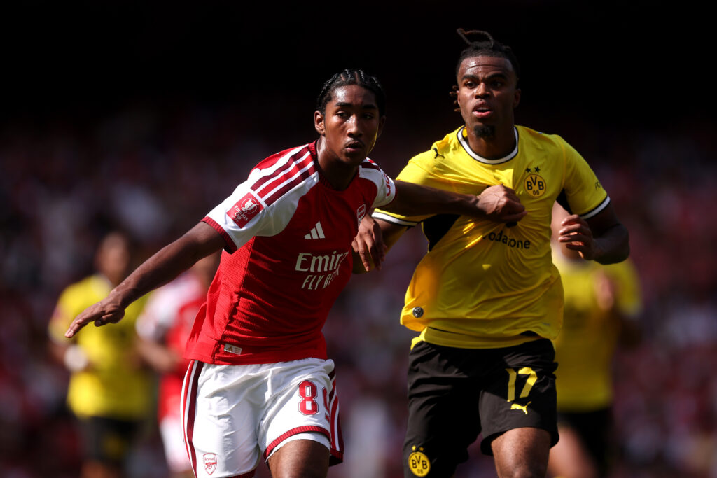 Marli Salmon signs professional contract with Arsenal 2 LONDON, ENGLAND - AUGUST 09: Marli Salmon of Arsenal and Carney Chukwuemeka of Borussia Dortmund battle for possession during the pre-season friendly match between Arsenal FC and Borussia Dortmund at Emirates Stadium on August 09, 2026 in London, England. (Photo by Alex Pantling/Getty Images)
