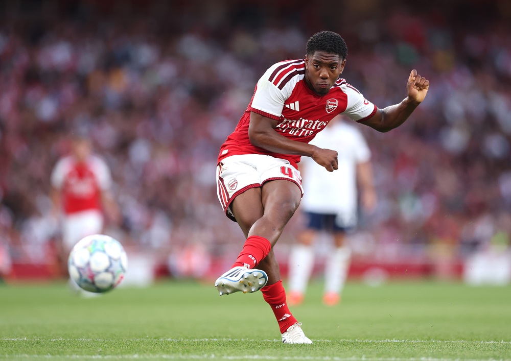 Arsenal's Lewis-Skelly makes pointed gesture missed by TV cameras 2 Myles Lewis-Skelly of Arsenal during the pre-season friendly match between Arsenal FC and Como Calcio at Emirates Stadium on August 12, 2026 in London, England. (Photo by Alex Pantling/Getty Images)
