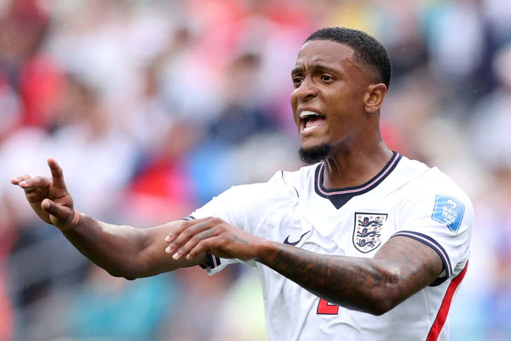 £51m signing to have Arsenal medical today 4 FOXBOROUGH, MASSACHUSETTS - JUNE 23: Ezri Konsa #2 of England during the FIFA World Cup 2026 Group L match between England and Ghana at Boston Stadium on June 23, 2026 in Foxborough, Massachusetts. (Photo by Justin Setterfield/Getty Images)