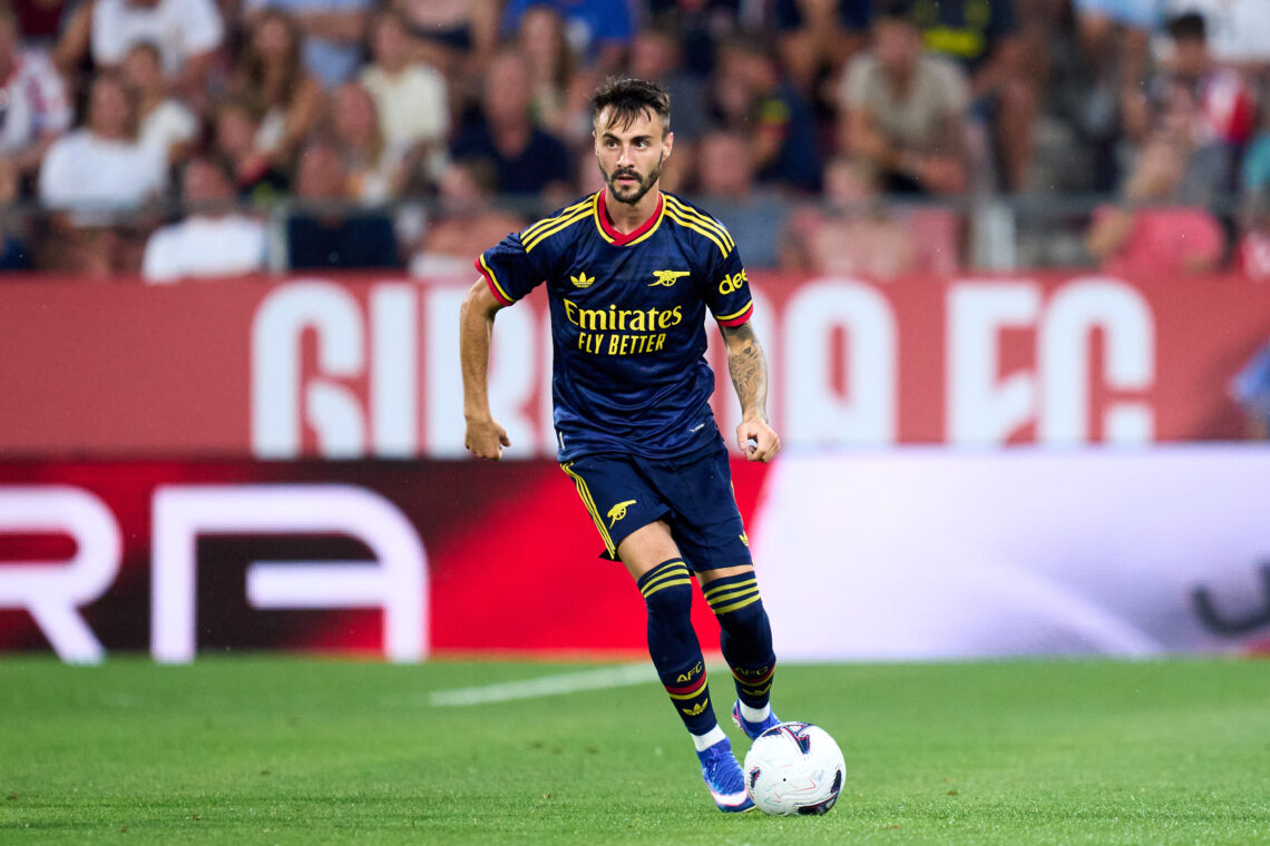 GIRONA, SPAIN - AUGUST 01: Fabio Vieira of Arsenal FC runs with the ball during the pre-season friendly match between Girona FC and Arsenal FC at M...