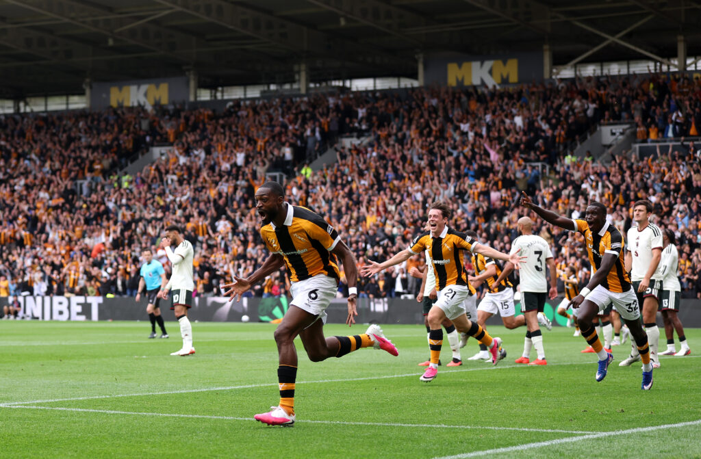 Former Arsenal youngster helps Hull shock Man United 3 HULL, ENGLAND - AUGUST 22: Semi Ajayi of Hull City celebrates scoring his team’s first goal during the Premier League 2026/27 match between Hull City and Manchester United at MKM Stadium on August 22, 2026 in Hull, England. (Photo by George Wood/Getty Images)