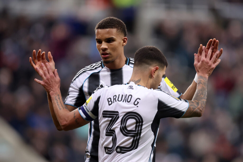 NEWCASTLE UPON TYNE, ENGLAND - DECEMBER 17: Malick Thiaw and Bruno Guimaraes of Newcastle United celebrate during the Carabao Cup Quarter Final match between Newcastle United and Fulham at St James' Park on December 17, 2025 in Newcastle upon Tyne, England. (Photo by George Wood/Getty Images)