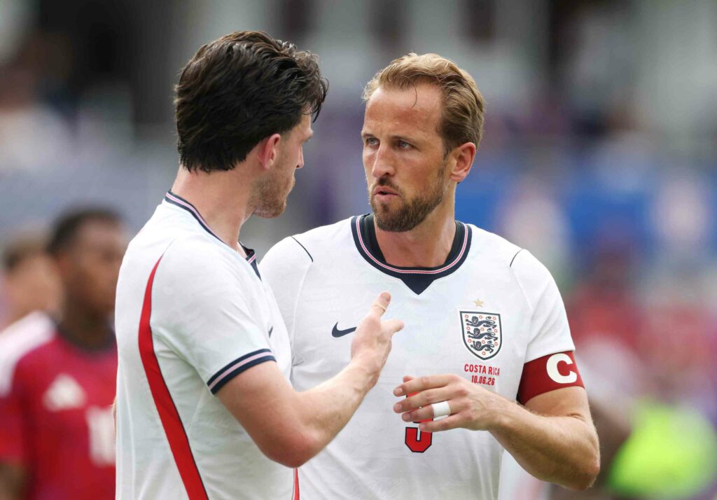 ORLANDO, FLORIDA - JUNE 10: Declan Rice #4 and Harry Kane #9 of England speak during the International Friendly match between England and Costa Rica at Inter&Co Stadium on June 10, 2026 in Orlando, Florida. (Photo by Richard Pelham/Getty Images)