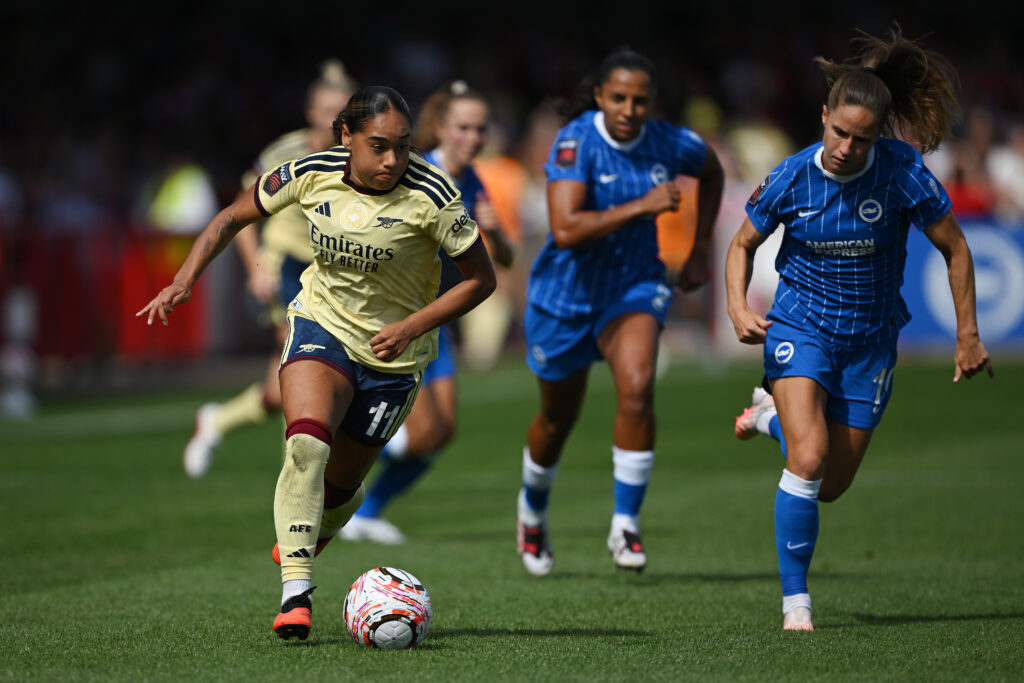 Arsenal women flex their new depth at Brighton 4 CRAWLEY, ENGLAND - SEPTEMBER 06: Olivia Smith of Arsenal in action during the Barclays Women's Super League 2026/27 match between Brighton & Hove Albion and Arsenal FC at Broadfield Stadium on September 06, 2026 in Crawley, England. (Photo by Mike Hewitt/Getty Images)