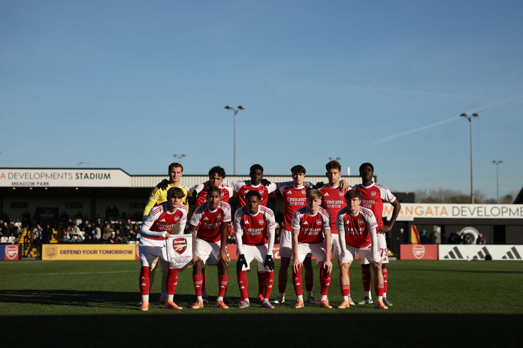 BOREHAMWOOD, ENGLAND - NOVEMBER 26: Jack Porter, Kyran Thompson, Ife Ibrahim, Louie Copley, Brayden Clarke, Josh Ogunnaike, Max Dowman, Marli Salmon, Brando Bailey-Joseph, Callan Hamill and Ceadach O’Neill of Arsenal pose for a team photo prior to kick-off ahead of the UEFA Youth League 2025/26 match between Arsenal FC and FC Bayern München at Meadow Park on November 26, 2025 in Borehamwood, England. (Photo by James Fearn/Getty Images)