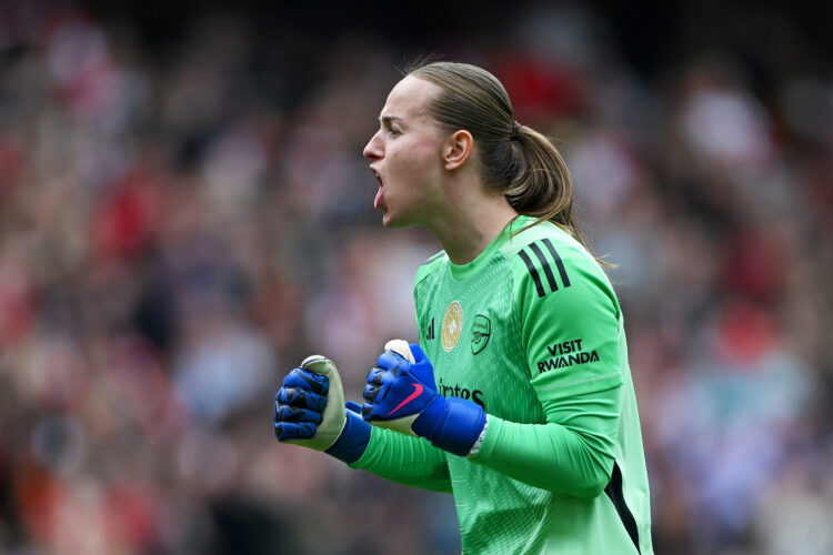 LONDON, ENGLAND - APRIL 26: Daphne van Domselaar of Arsenal cele during the UEFA Women's Champions League 2025/26 Semi-Final First Leg match betwee...