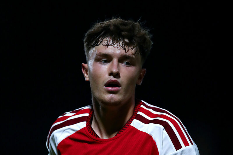 Wonderkid Arsenal Ceadach O'Neill Dipanggil Irlandia Utara di Tengah Polemik Kelayakan