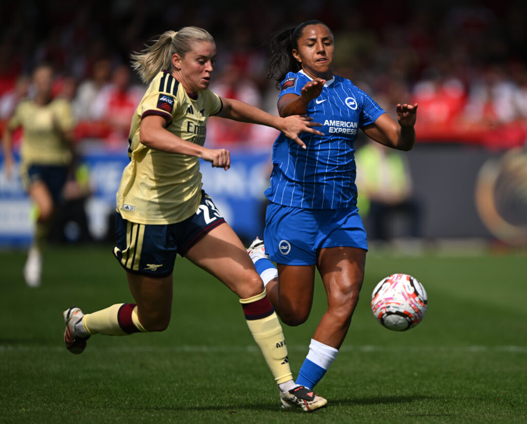 Arsenal women flex their new depth at Brighton 3 CRAWLEY, ENGLAND - SEPTEMBER 06: Manuela Vanegas of Brighton & Hove Albion is challenged by Alessia Russo of Arsenal during the Barclays Women's Super League 2026/27 match between Brighton & Hove Albion and Arsenal FC at Broadfield Stadium on September 06, 2026 in Crawley, England. (Photo by Mike Hewitt/Getty Images)