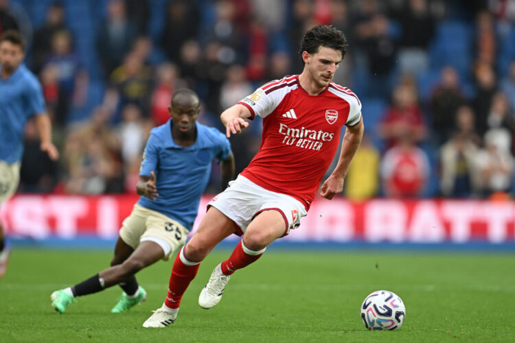 BRIGHTON, ENGLAND - SEPTEMBER 19: Declan Rice of Arsenal in action during the Premier League 2026/27 match between Brighton & Hove Albion and A...