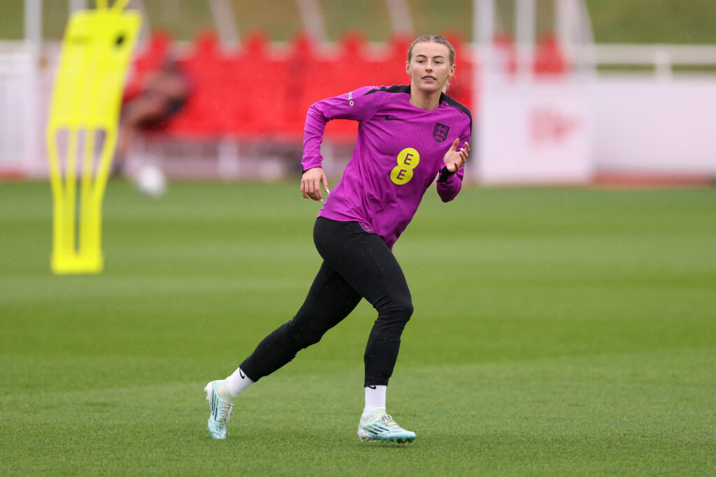 BURTON-UPON-TRENT, ENGLAND - JUNE 01: Chloe Kelly of England looks on during a training session at St Georges Park on June 01, 2026 in Burton-upon-Trent, England. (Photo by Carl Recine/Getty Images)