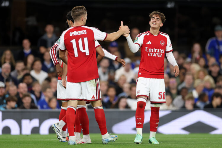 IPSWICH, ENGLAND - SEPTEMBER 15: Max Dowman of Arsenal celebrates scoring his team’s third goal with Viktor Gyokeres during the Carabao Cup Third R...
