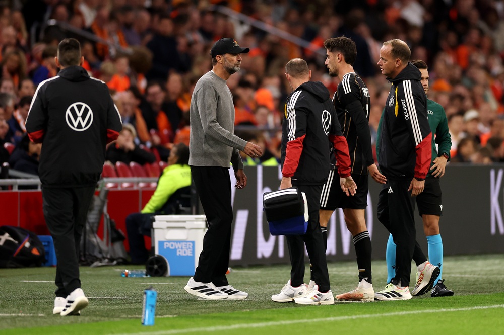 Kai Havertz of Germany with Juergen Klopp, Head Coach of Germany, during the UEFA Nations League 2026/27 group phase match between Netherlands and Germany at Johan Cruijff Arena on September 24, 2026 in Amsterdam, Netherlands. (Photo by Lars Baron/Getty Images)