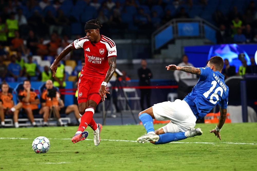 Arsenal break club record in Napoli win despite 1-0 result 3 Rafa Marin of SSC Napoli competes for the ball with Noni Madueke of Arsenal FC during the UEFA Champions League 2026/27 League Phase MD1 match between SSC Napoli and Arsenal FC at Stadio Diego Armando Maradona on September 09, 2026 in Naples, Italy. (Photo by Maurizio Lagana/Getty Images)
