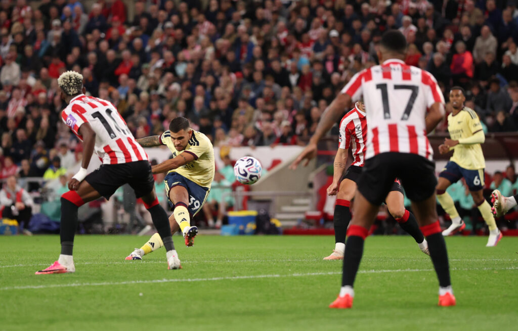 SUNDERLAND, ENGLAND - SEPTEMBER 12: Bruno Guimaraes of Arsenal scores his team’s first goal during the Premier League 2026/27 match between Sunderland and Arsenal FC at Stadium of Light on September 12, 2026 in Sunderland, England. (Photo by Stu Forster/Getty Images)