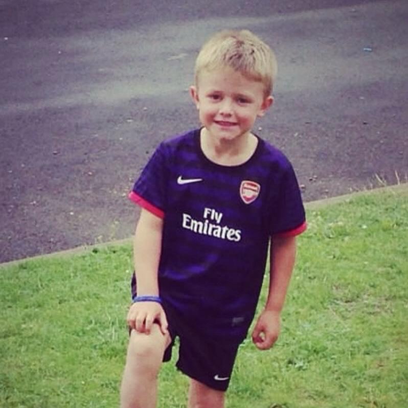 Ceadach O'Neill as a child (Photo via O'Neill on Instagram)