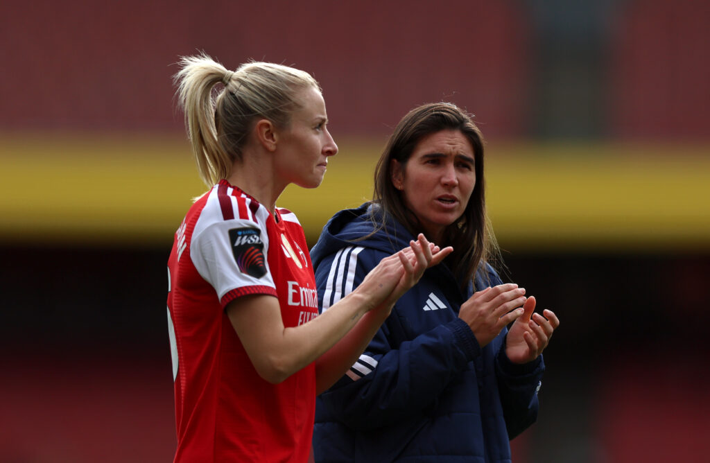 LONDON, ENGLAND - OCTOBER 17: Leah Williamson and Mariona Caldentey of Arsenal applaud the fans after the Barclays Women's Super League 2026/27 match between Arsenal FC and Birmingham City at Emirates Stadium on October 17, 2026 in London, England. (Photo by Sarah Ray-Gain/Getty Images)