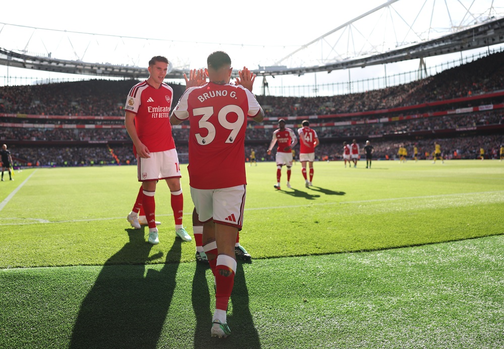Bruno Guimaraes of Arsenal celebrates scoring his team’s second goal during the Premier League 2026/27 match between Arsenal FC and Leeds United at Emirates Stadium on October 10, 2026 in London, England. (Photo by Julian Finney/Getty Images)