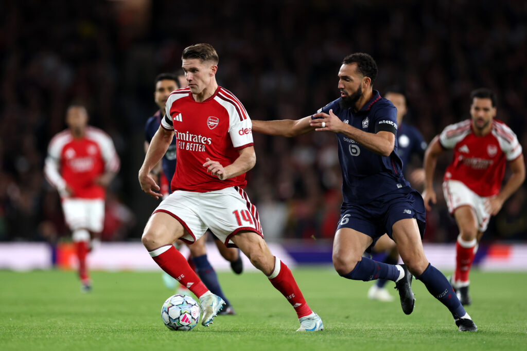 Lille blow chance to top Ligue 1 after Arsenal defeat 3 LONDON, ENGLAND - OCTOBER 13: Viktor Gyokeres of Arsenal is challenged by Nabil Bentaleb of LOSC Lille during the UEFA Champions League 2026/27 League Phase MD2 match between Arsenal FC and LOSC Lille at Arsenal Stadium on October 13, 2026 in London, England. (Photo by Justin Setterfield/Getty Images)