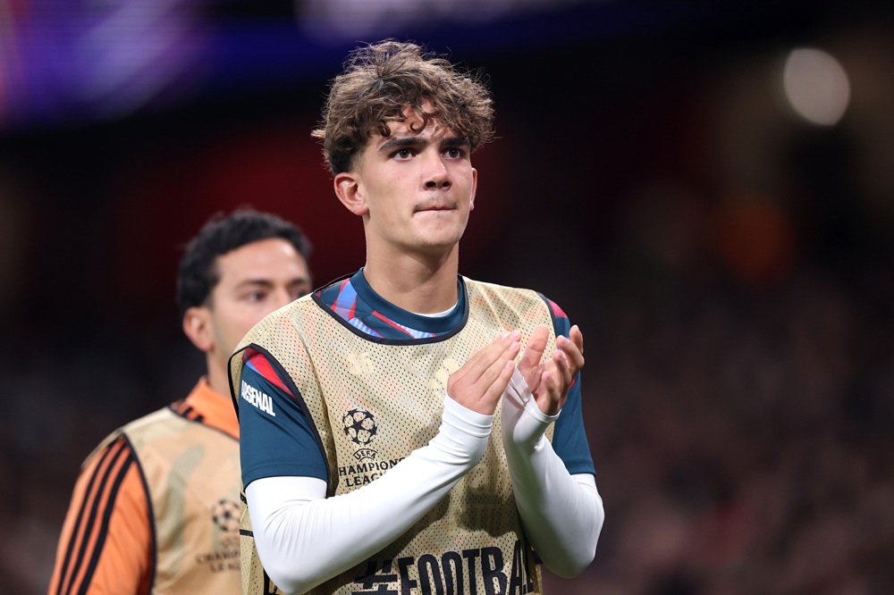 Max Dowman of Arsenal reacts as he warms up during the UEFA Champions League 2026/27 League Phase MD2 match between Arsenal FC and LOSC Lille at Arsenal Stadium on October 13, 2026 in London, England. (Photo by Julian Finney/Getty Images)