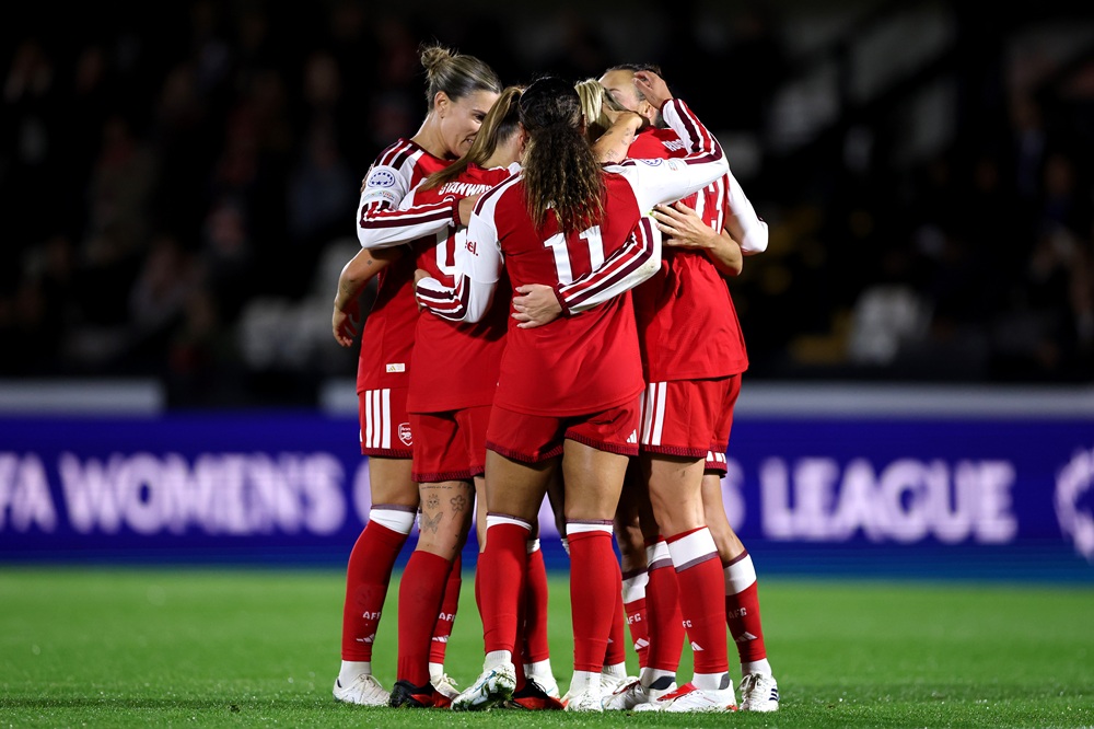 Alessia Russo of Arsenal celebrates with teammates after scoring her team’s first goal during the UEFA Women's Champions League 2026/27 League Phase MD3 match between Arsenal FC and SL Benfica at Meadow Park on October 28, 2026 in Borehamwood, England. (Photo by Justin Setterfield/Getty Images)