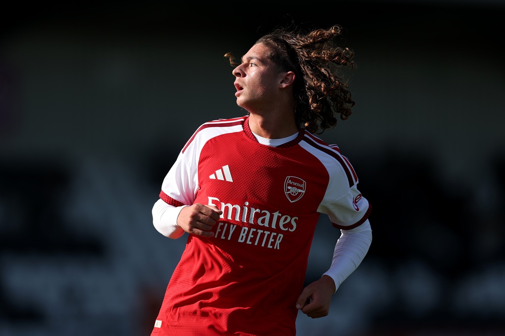 Luis Munoz of Arsenal looks on during the UEFA Youth League 2026/27 MD2 match between Arsenal U19 and Lille U19 at Meadow Park on October 13, 2026 in Borehamwood, England. (Photo by Julian Finney/Getty Images)