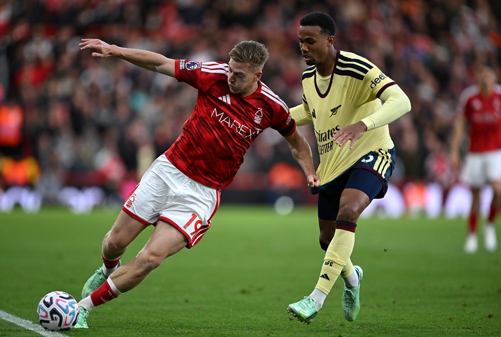 Forest boss names Arsenal pairing 'best in the world' 1 Liam Delap of Nottingham Forest is challenged by Gabriel of Arsenal during the Premier League 2026/27 match between Nottingham Forest FC and Arsena...