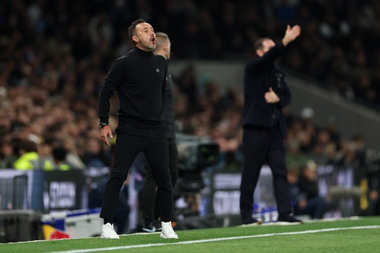 Roberto De Zerbi, Manager of Tottenham Hotspur, reacts during the Premier League 2026/27 match between Tottenham Hotspur and Coventry City at Totte...