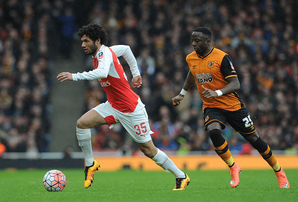 LONDON, ENGLAND - FEBRUARY 20: Mohamed Elneny of Arsenal turns away from Adama Diomande of Hull during the match between Arsenal and Hull City in the FA Cup 5th Round at Emirates Stadium on February 20, 2016 in London, England. (Photo by David Price/Arsenal FC via Getty Images)