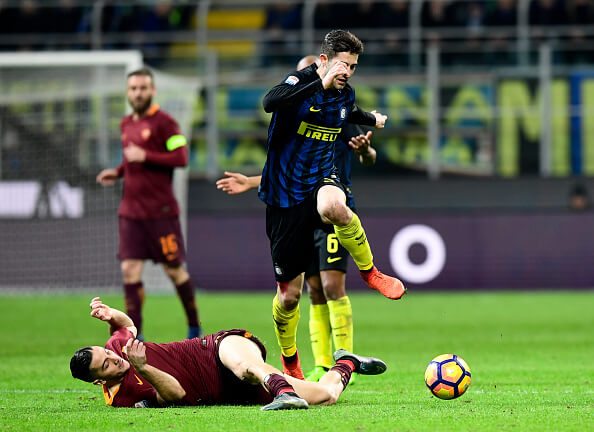 Manolas in action against Inter Milan