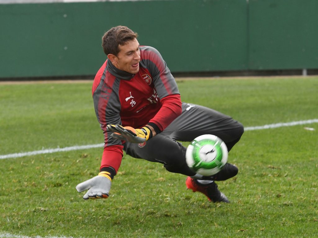SYDNEY, AUSTRALIA - JULY 12: Emiliano Martinez of Arsenal during a training session at the Koraragh Oval on July 12, 2017 in Sydney, New South Wales. (Photo by Stuart MacFarlane/Arsenal FC via Getty Images) 