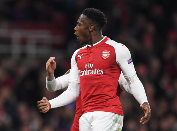 LONDON, ENGLAND - MARCH 15: Danny Welbeck of Arsenal celebrates his penalty during the UEFA Europa League Round of 16 Second Leg match between Arsenal and AC Milan at Emirates Stadium on March 15, 2018 in London, England. (Photo by Shaun Botterill/Getty Images)