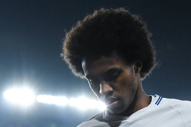 BARCELONA, SPAIN - MARCH 14: Willian of Chelsea FC looks on during the UEFA Champions League Round of 16 Second Leg match FC Barcelona and Chelsea FC at Camp Nou on March 14, 2018 in Barcelona, Spain. (Photo by David Ramos/Getty Images)