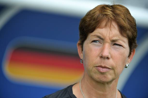 Germany's coach Maren Meinert looks on during the Women's World Cup U20 Group D football match between Germany and Haiti on August 13, 2018, at the Rabine Stadium in Vannes, western France. (Photo by LOIC VENANCE / AFP) 