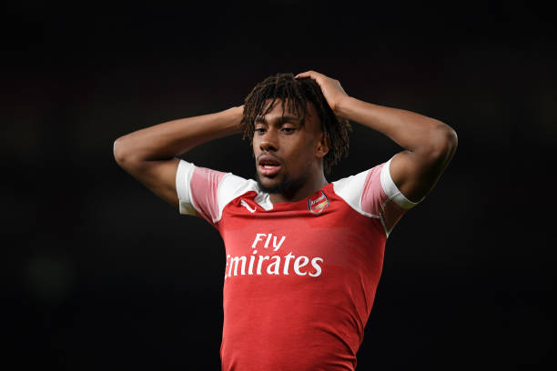 LONDON, ENGLAND - OCTOBER 22: Alex Iwobi of Arsenal reacts during the Premier League match between Arsenal FC and Leicester City at Emirates Stadium on October 22, 2018 in London, United Kingdom. (Photo by Shaun Botterill/Getty Images)