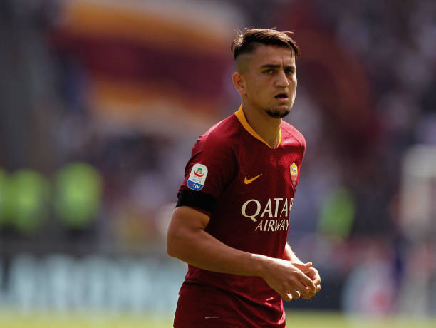 ROME, ITALY - SEPTEMBER 16:  Cengiz Under of AS Roma looks on during the serie A match between AS Roma and Chievo Verona at Stadio Olimpico on September 16, 2018 in Rome, Italy.  (Photo by Paolo Bruno/Getty Images)