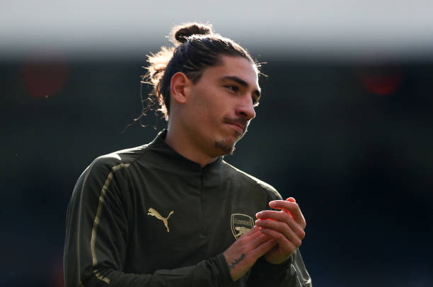LONDON, ENGLAND - OCTOBER 28: Hector Bellerin of Arsenal during the warm up before the Premier League match between Crystal Palace and Arsenal FC at Selhurst Park on October 28, 2018 in London, United Kingdom. (Photo by Catherine Ivill/Getty Images)