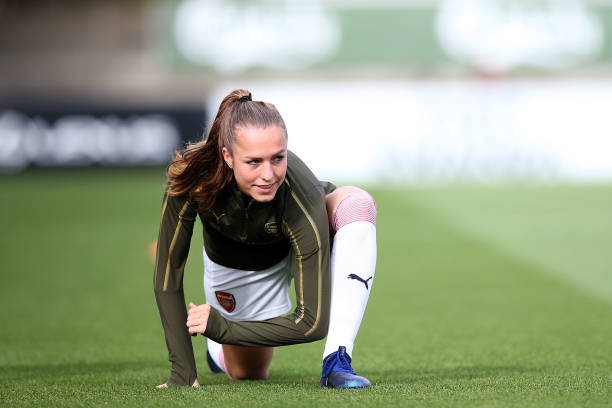 BOREHAMWOOD, ENGLAND - NOVEMBER 04: Lia Walti of Arsenal warms up prior to the WSL match between Arsenal Women and Birmingham Ladies at Meadow Park on November 4, 2018 in Borehamwood, England. (Photo by Jack Thomas/Getty Images)