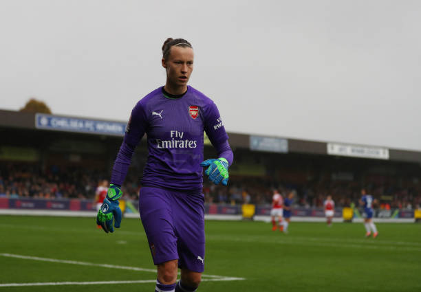 KINGSTON UPON THAMES, ENGLAND - OCTOBER 14: Pauline Peyraud-Magnin of Arsenal during the FA WSL match between Chelsea Women and Arsenal at The Cherry Red Records Stadium on October 14, 2018 in Kingston upon Thames, England. (Photo by Catherine Ivill/Getty Images)