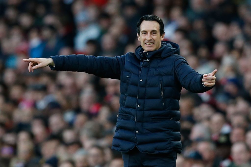 Arsenal's Spanish head coach Unai Emery reacts during the English Premier League football match between Arsenal and Manchester United at the Emirates Stadium in London on March 10, 2019. (Photo by Ian KINGTON / IKIMAGES / AFP / Getty Images)