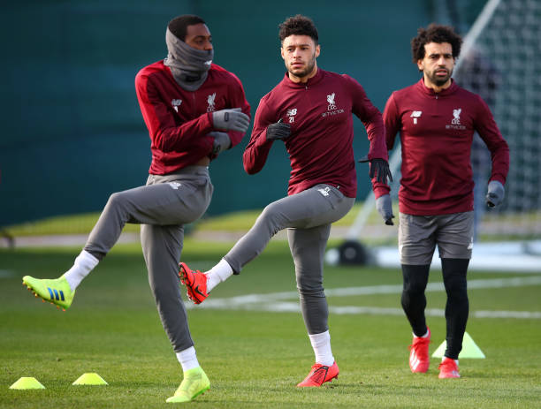 LIVERPOOL, ENGLAND - FEBRUARY 18:  Alex Oxlade-Chamberlain of Liverpool trains with his teammates during a Liverpool Training Session at Melwood Training Ground on February 18, 2019 in Liverpool, England.  (Photo by Clive Brunskill/Getty Images)