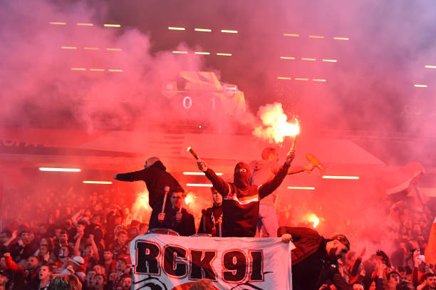 Rennes' supporters cheer for their team during the UEFA Europa League round of 16 first leg football match between Stade Rennais FC and Arsenal FC at the Roazhon Park stadium in Rennes, northwestern France on March 7, 2019. (Photo by LOIC VENANCE / AFP)