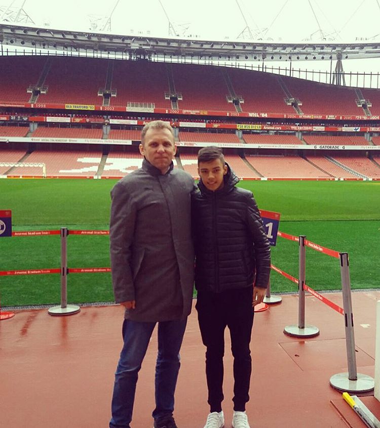 Catalin Cirjan at the Emirates Stadium in November 2017 (Photo via Instagram / CirjanCatalin)