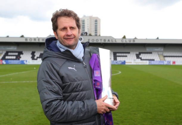 BOREHAMWOOD, ENGLAND - MAY 11: Joe Montemurro manager / head coach of Arsenal celebrates with the trophy after the WSL match between Arsenal Women and Manchester City at Meadow Park on May 11, 2019 in Borehamwood, England. (Photo by Catherine Ivill/Getty Images)