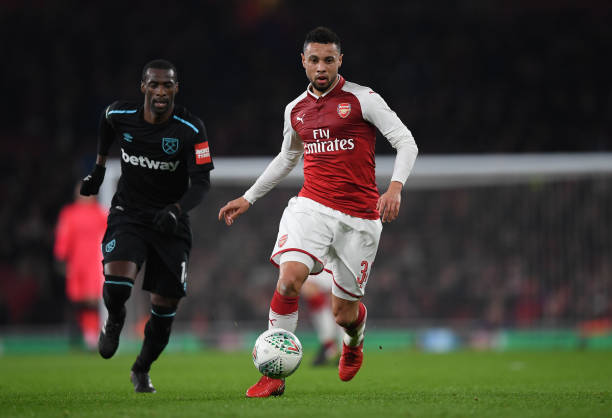 LONDON, ENGLAND - DECEMBER 19:  Francis Coquelin of Arsenal in action during the Carabao Cup quarter final match between Arsenal and West Ham United at Emirates Stadium on December 19, 2017 in London, England. (Photo by Shaun Botterill/Getty Images)