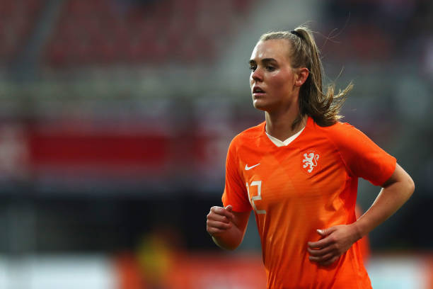 ALKMAAR, NETHERLANDS - APRIL 09: Jill Roord of Netherlands in action during the International Friendly Women's match between Netherlands and Chile at AFAS-Stadium on April 09, 2019 in Alkmaar, Netherlands. (Photo by Dean Mouhtaropoulos/Getty Images)