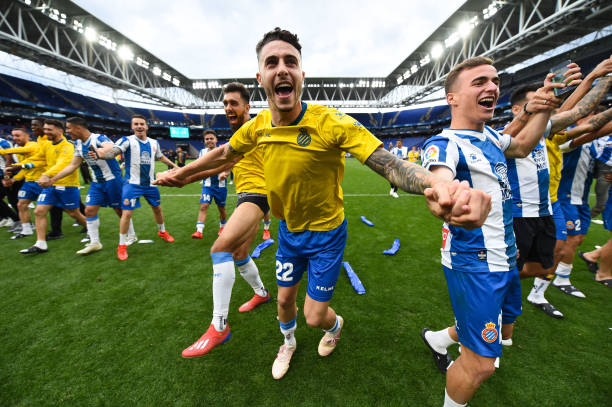 BARCELONA, SPAIN - MAY 18: Mario Hermoso of RCD Espanyol celebrates with his team mates winning a UEF Europa League position next season at the end of the La Liga match between RCD Espanyol and Real Sociedad at RCDE Stadium on May 18, 2019 in Barcelona, Spain. (Photo by Alex Caparros/Getty Images)